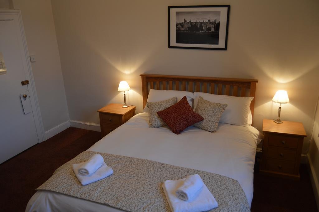 לונג מלפורד The Crown Inn Hotel חדר תמונה