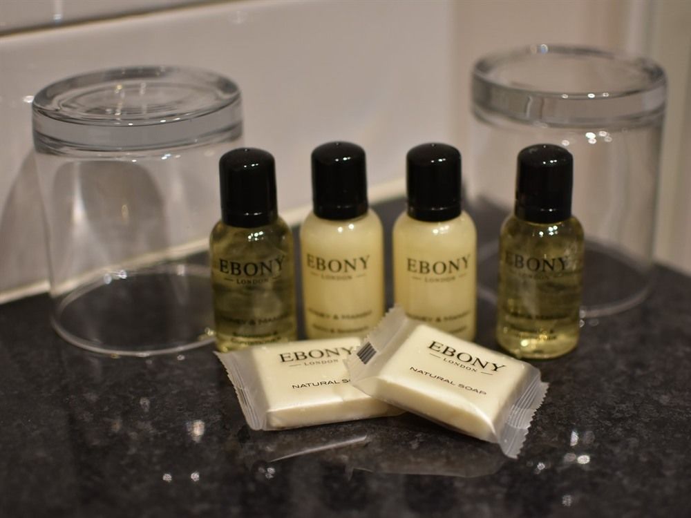 לונג מלפורד The Crown Inn Hotel מראה חיצוני תמונה
